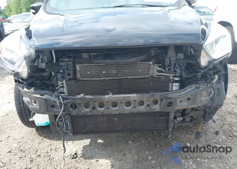 2017 Ford Escape Titanium из США, поврежденный, VIN 1FMCU0JD8HUE84471